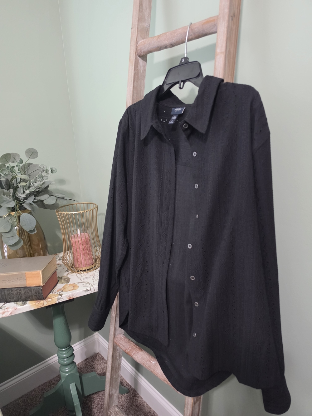 Daytrip Black Long-Sleeve Button Down Shirt